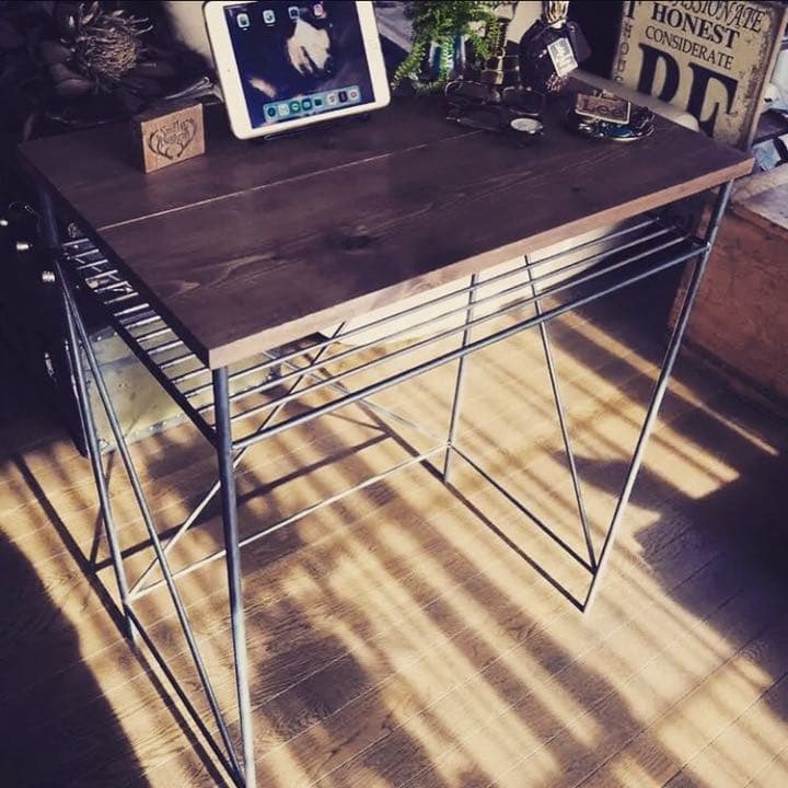 アイアンデスク　アイアン家具　カフェテーブル　書斎　男前　アンティーク レトロ