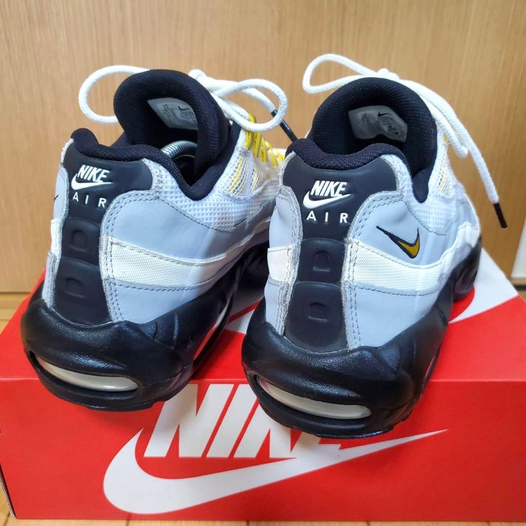 ナイキ エアマックス95 エッセンシャル DQ3982-100