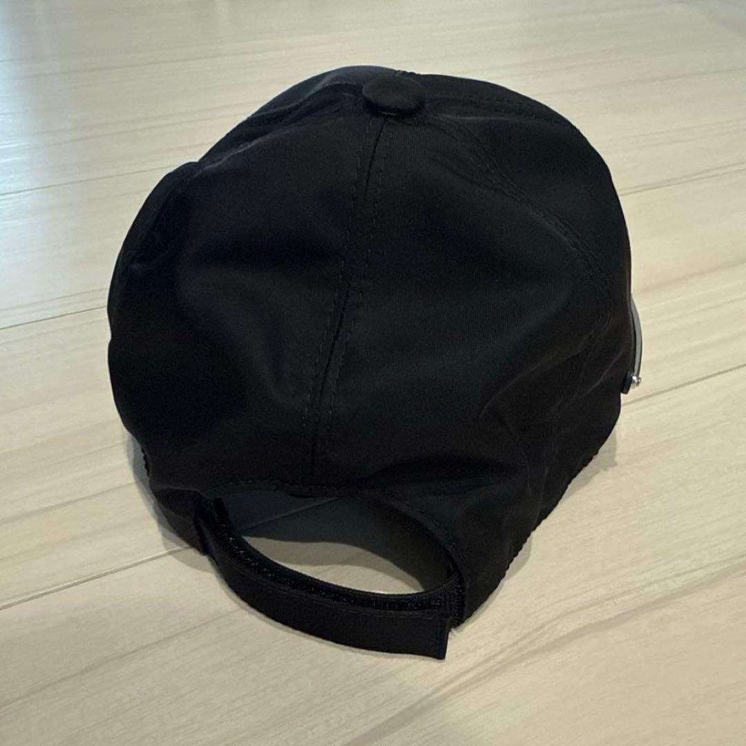 PRADA ブラック リナイロンベースボールキャップ Sサイズ　2HC274