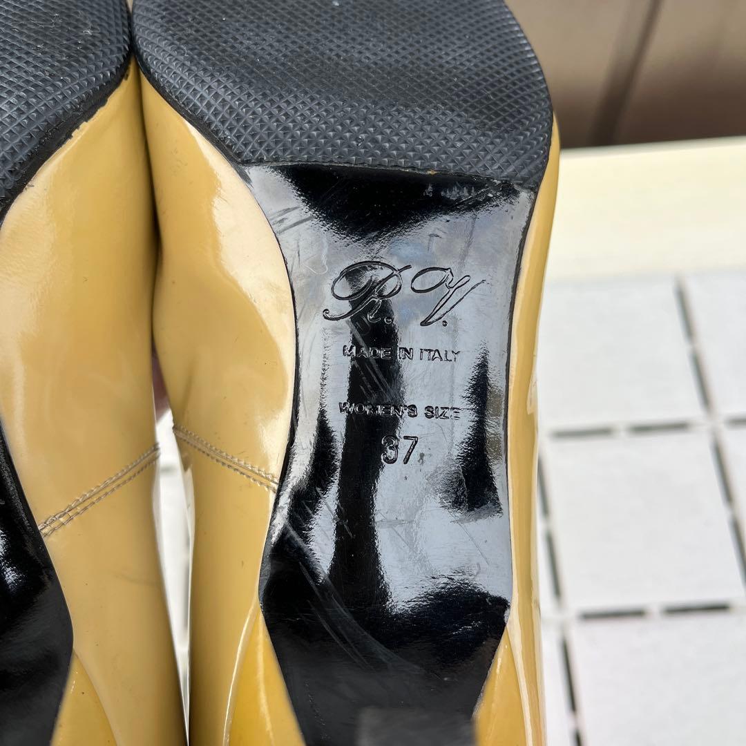 37 ROGER VIVIER 絵馬メル　パンプス　ベージュ　24