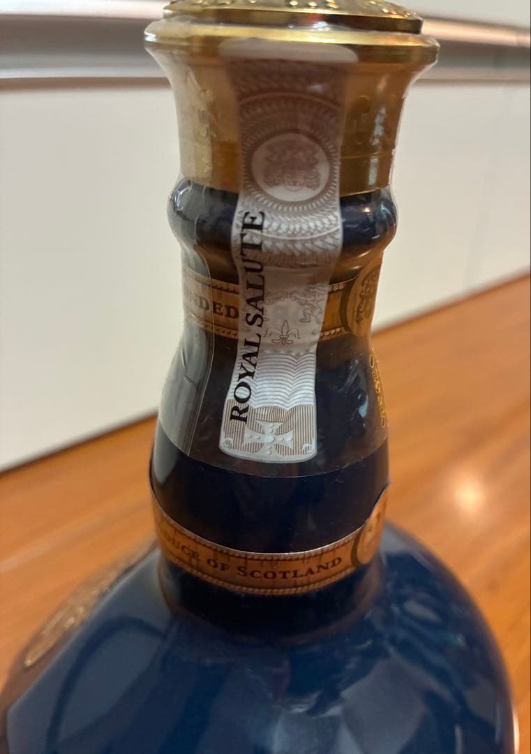 ★ 未開封品 ★  Salute 21年 サファイアエディション