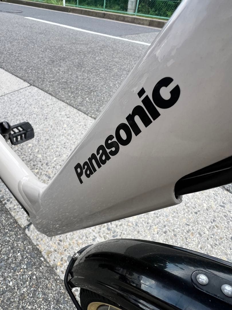 アナ　Panasonic ギュットアニーズ　20インチ　グレージュ