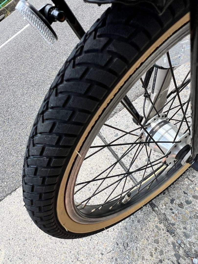 アナ　Panasonic ギュットアニーズ　20インチ　グレージュ