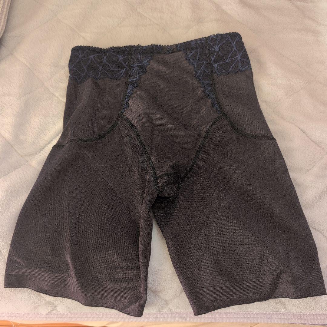 memiru: マルコ MARUKO カーヴィシャス カレス