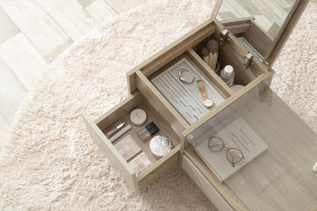 ディスプレイ収納付きドレッサーテーブル