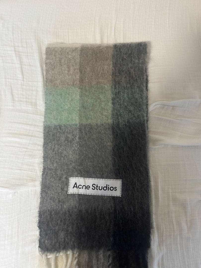 Acne Studios チェック柄マフラー　りこぴん