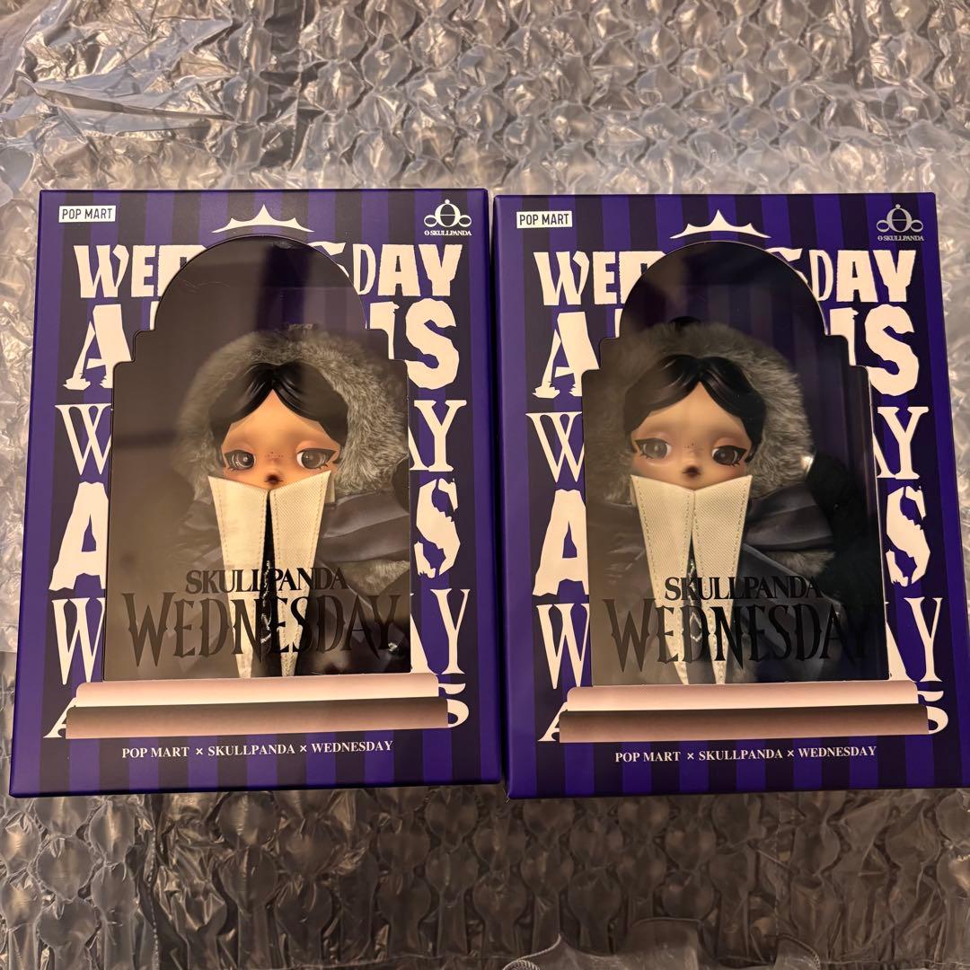 正規品　スカルパンダxウェンズデーコラボ　ぬいぐるみキーホルダー2個セット