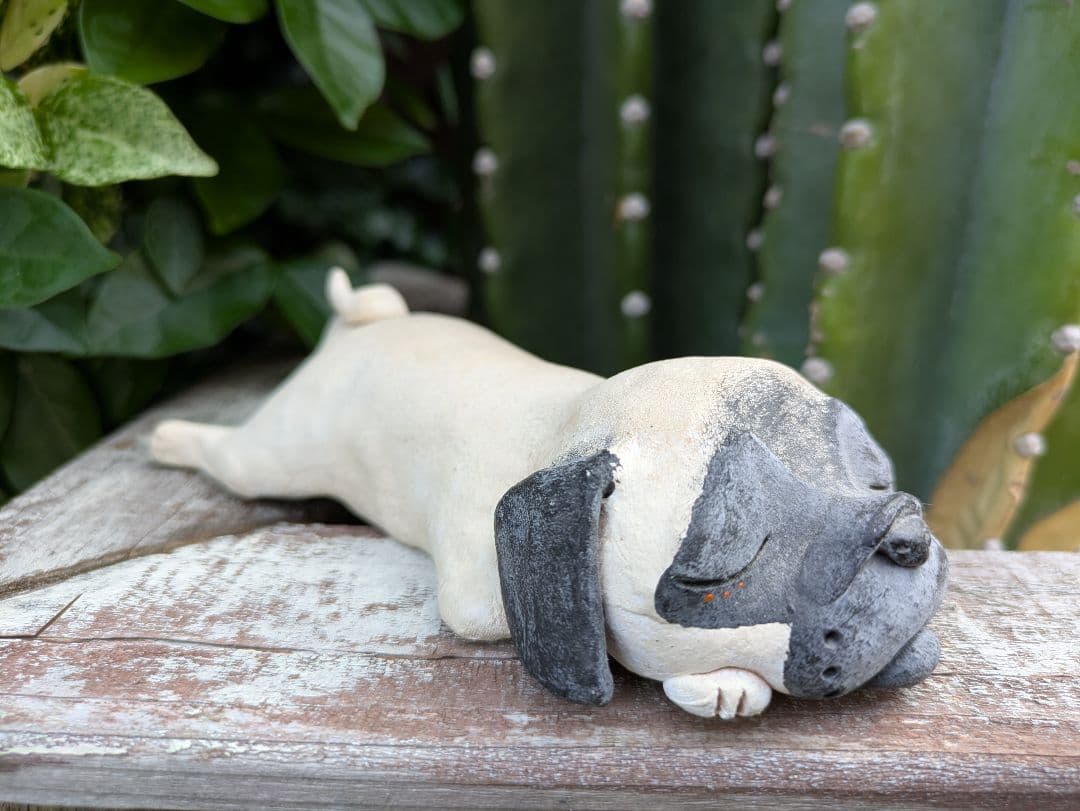 可愛い❤️パグちゃん。縁起物、陶器人形、置物、犬人形、ブサカワ　作家