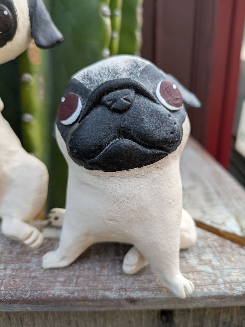 可愛い❤️パグちゃん。縁起物、陶器人形、置物、犬人形、ブサカワ　作家