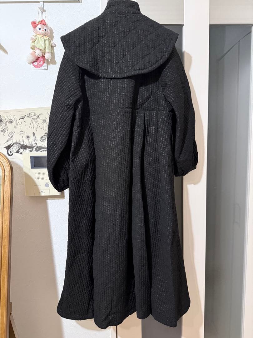 Aya × CAROLINA GLASER / ケープ付きワンピース