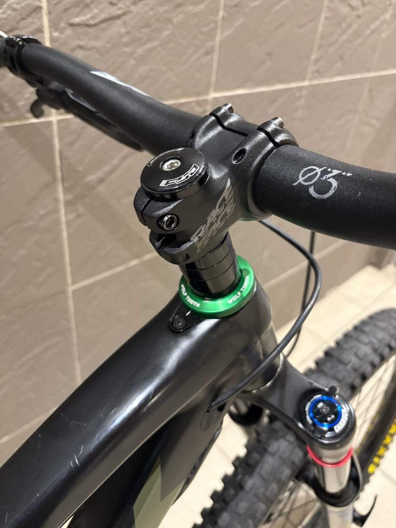 TREK remdy 8 バラ組　引き取り限定