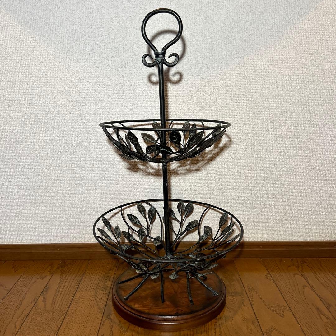 アイアン　インテリア　アンティーク2段バスケット