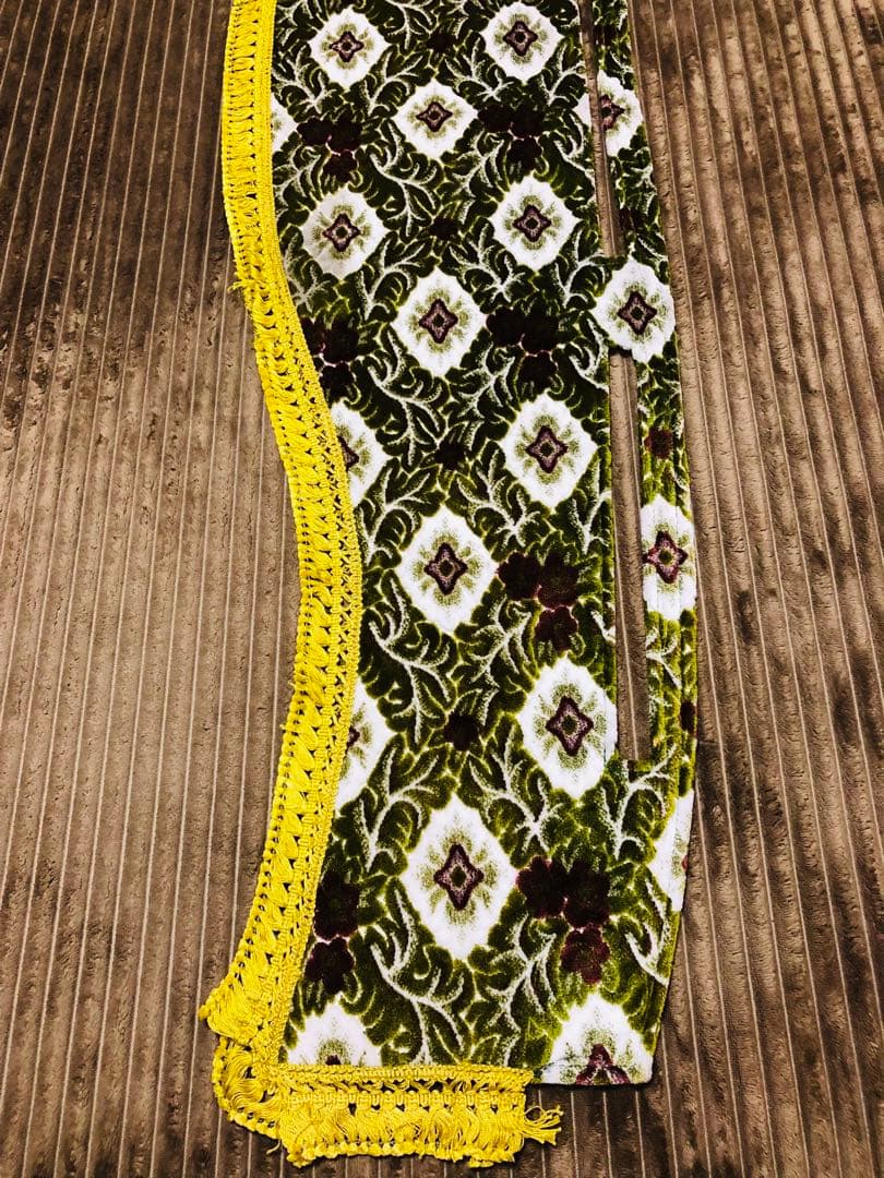 07フォワード　標準キャブ用　ダッシュマット　大花束グリーン　金華山　デコトラ