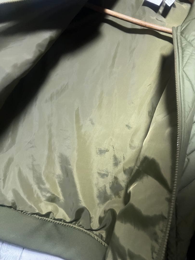 adidas キルティングジャケット カーキ Lサイズ 松本人志 新品未使用