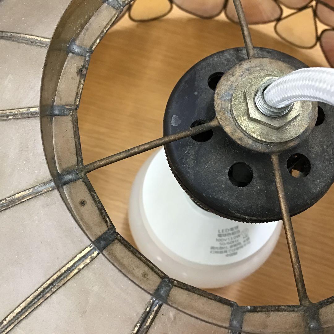 ペンダントライト　カスピ貝　シェル