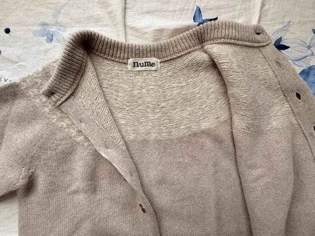 パラスパレス　nume ニットカーディガン