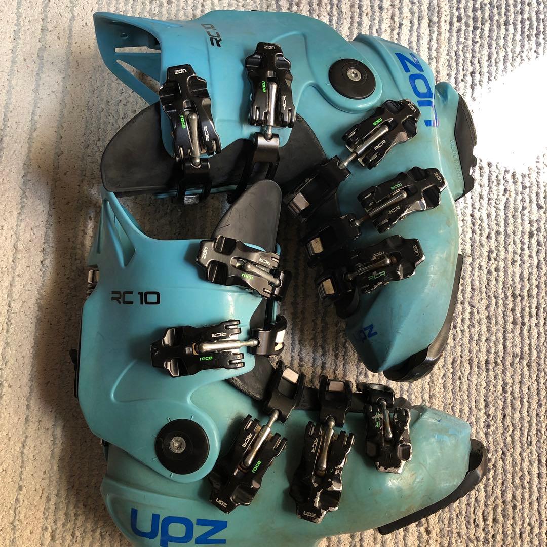 UPZアルパインブーツ　RC10