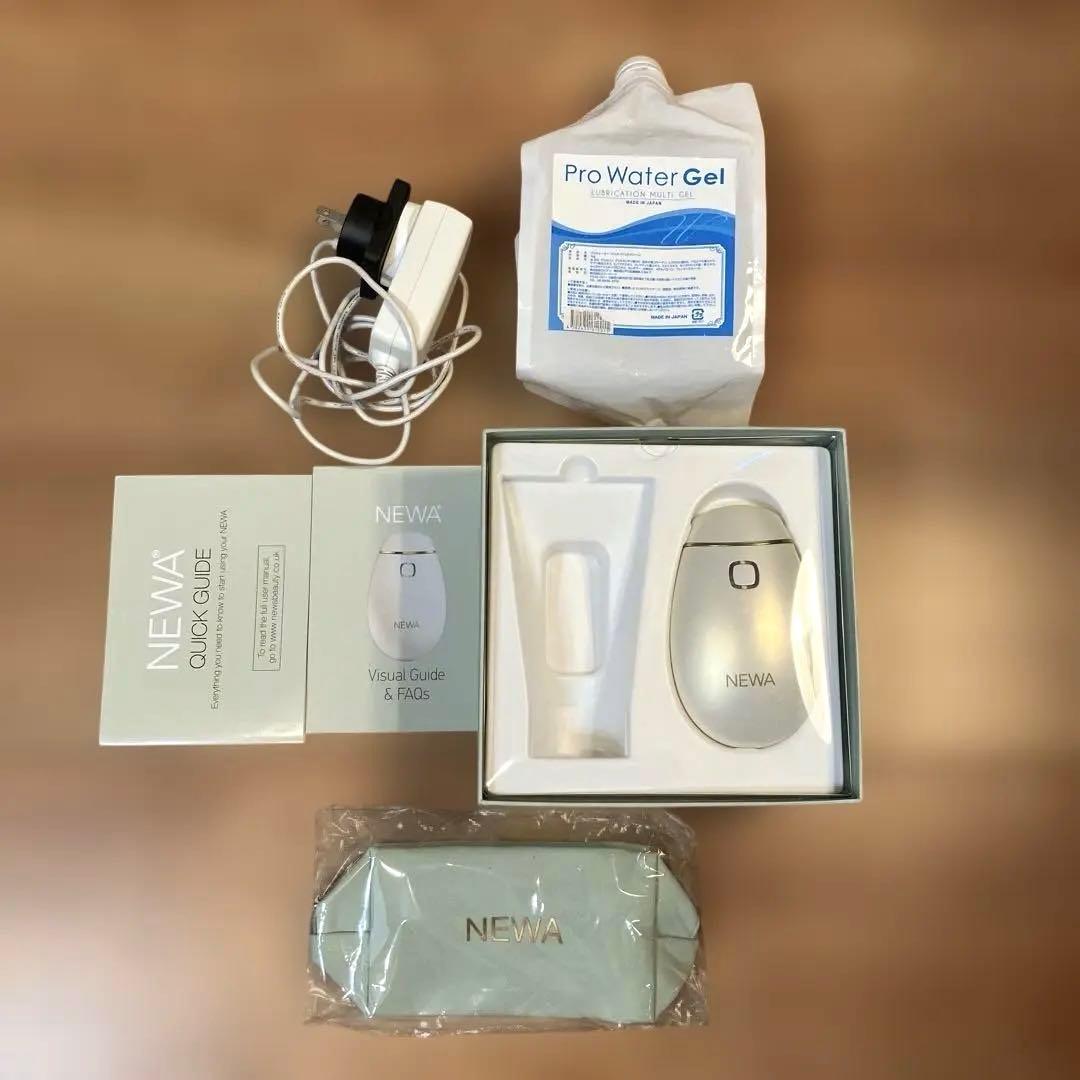 NEWA リフト 美顔器　ポーチ未使用
