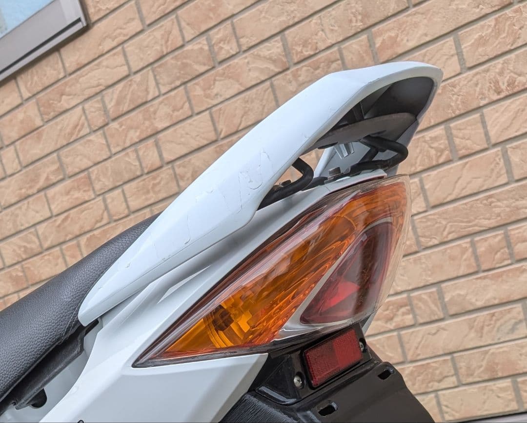 shota希少品　アドレスV50純正オプションリアスポイラー