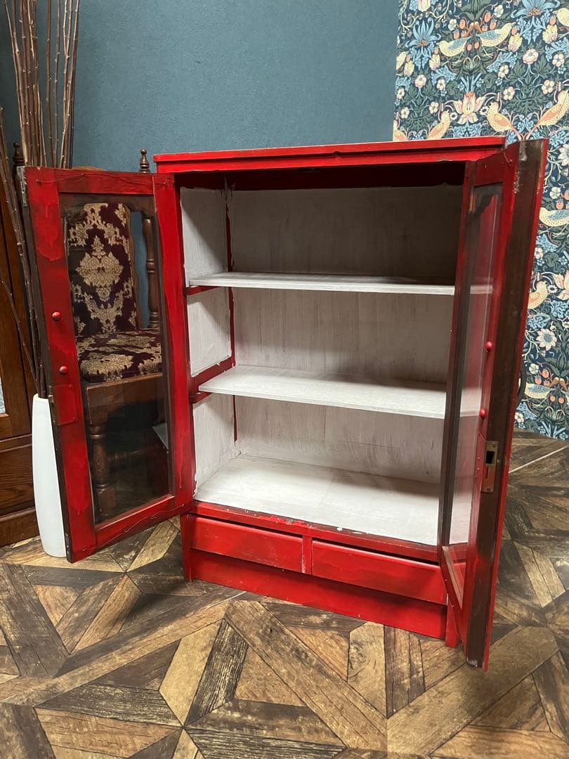 terupu＊赤 ガラスキャビネット 昭和レトロ 当時物 インテリア 水屋