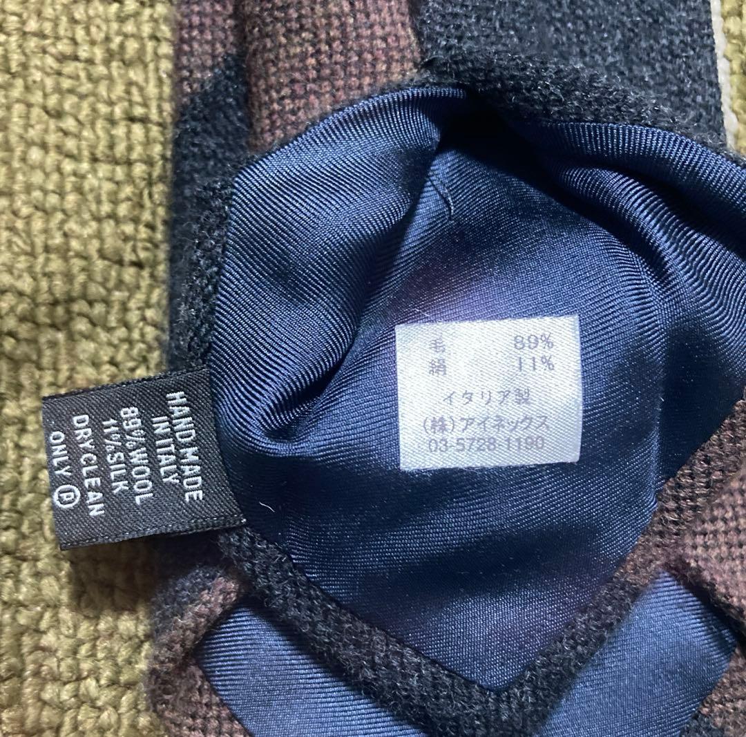 ホリデーアンドブラウン　超良柄ネクタイ