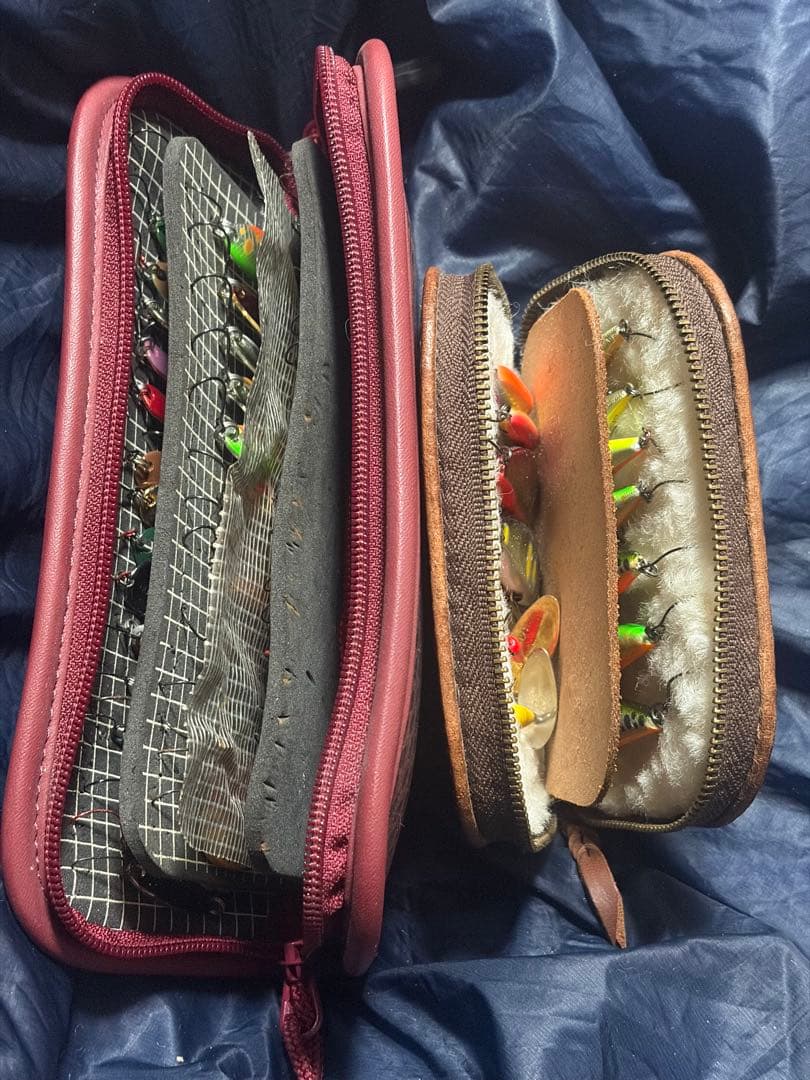 ルアーウォレット 二種 渓流ルアー多数付属