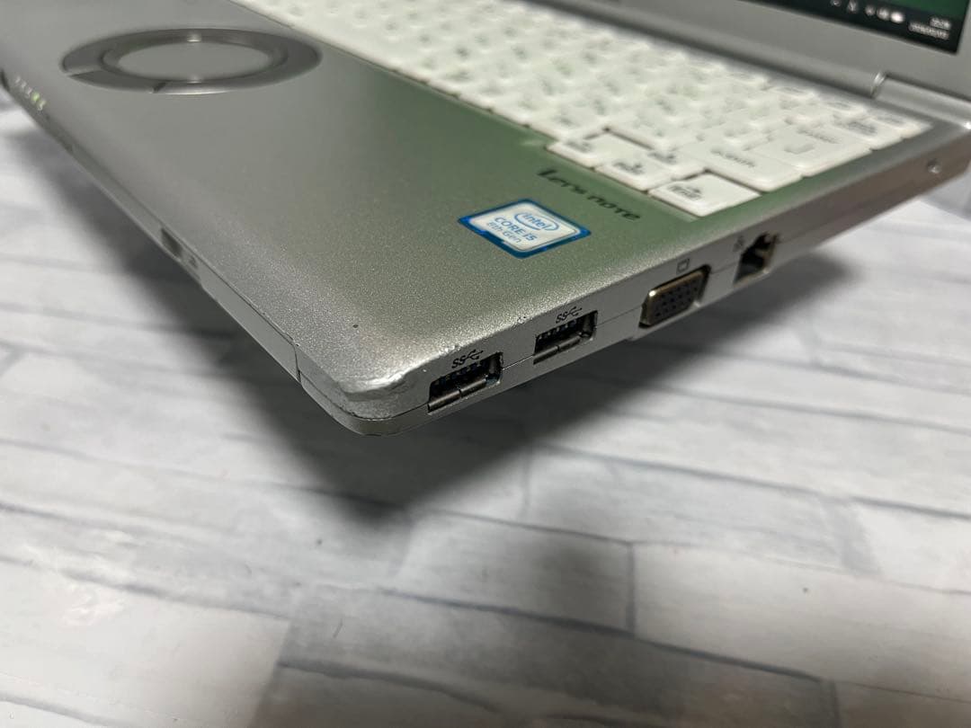 レッツノートCF-SV7 ジャンク扱い