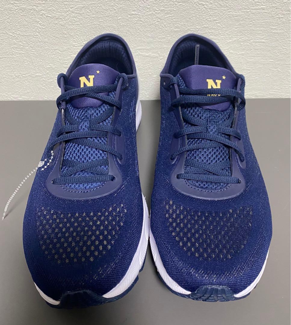 カレッジ　ネイビー　アンダーアーマーUA Hovr 5 海軍　アメフト　バスケ