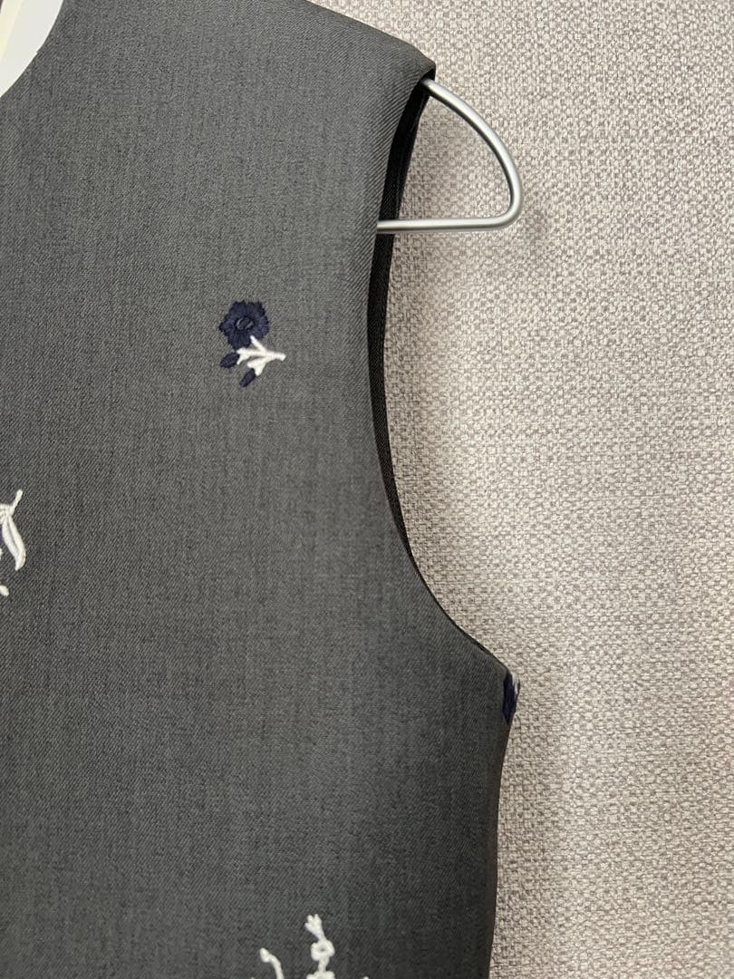 Bibiy. GARDEN TOP 新品　タグ付き