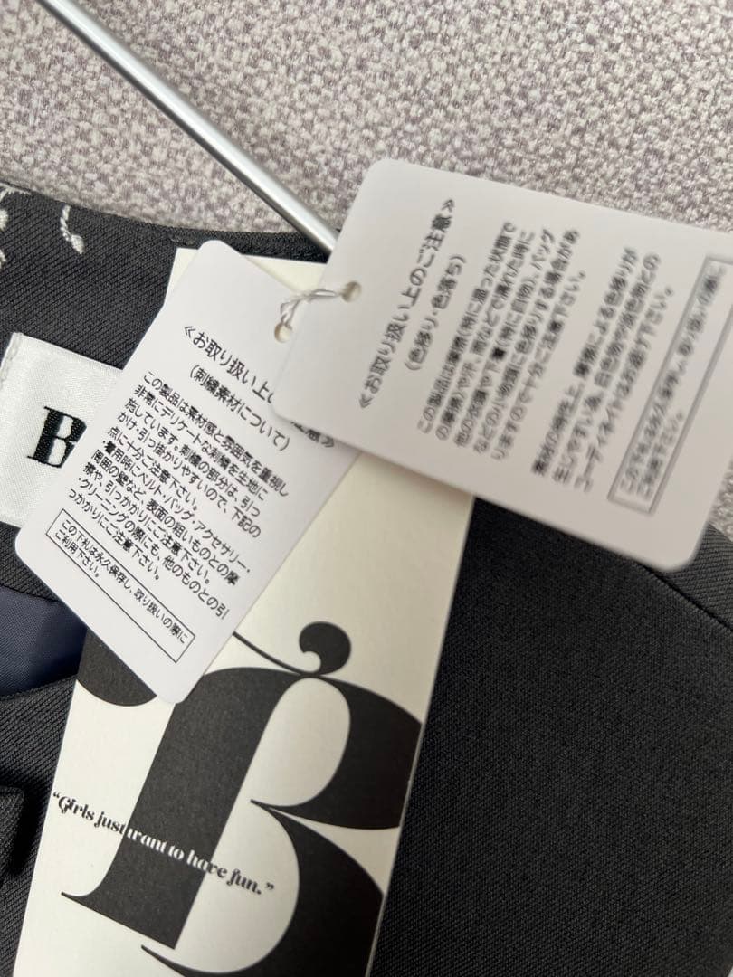 Bibiy. GARDEN TOP 新品　タグ付き