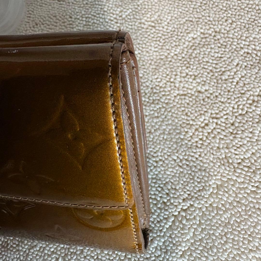 ルイヴィトン M91170 ヴェルニ ポルトモネ・ビエ・カルトクレディ 財布