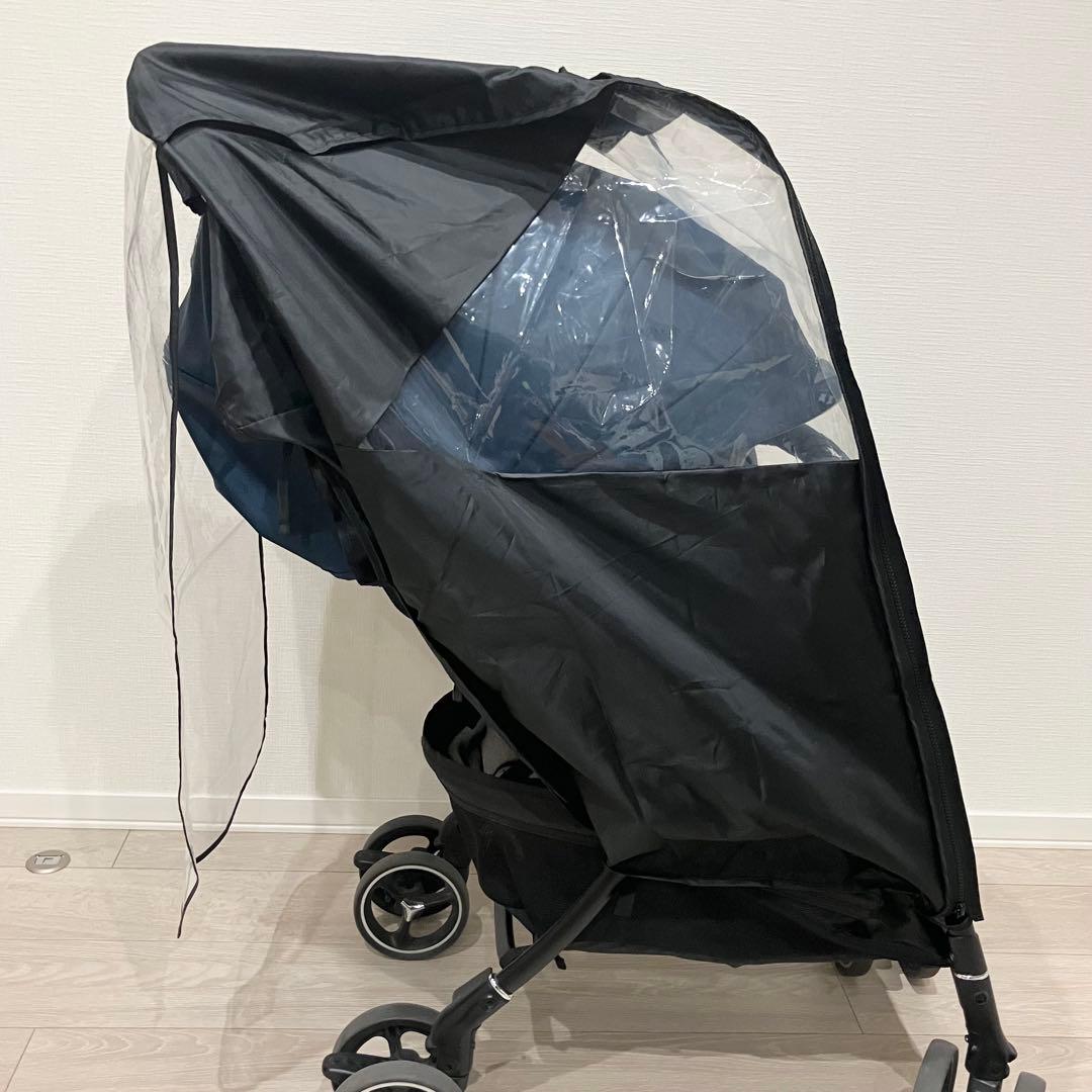 ラクーナクッションAE レインカバー付き　アップリカ　ベビーカー　ネイビー