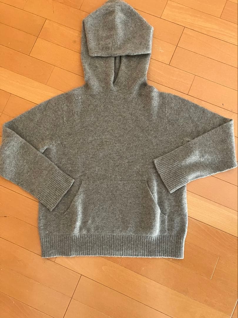 evameva エヴァムエヴァ　カシミヤ100% ニットパーカー