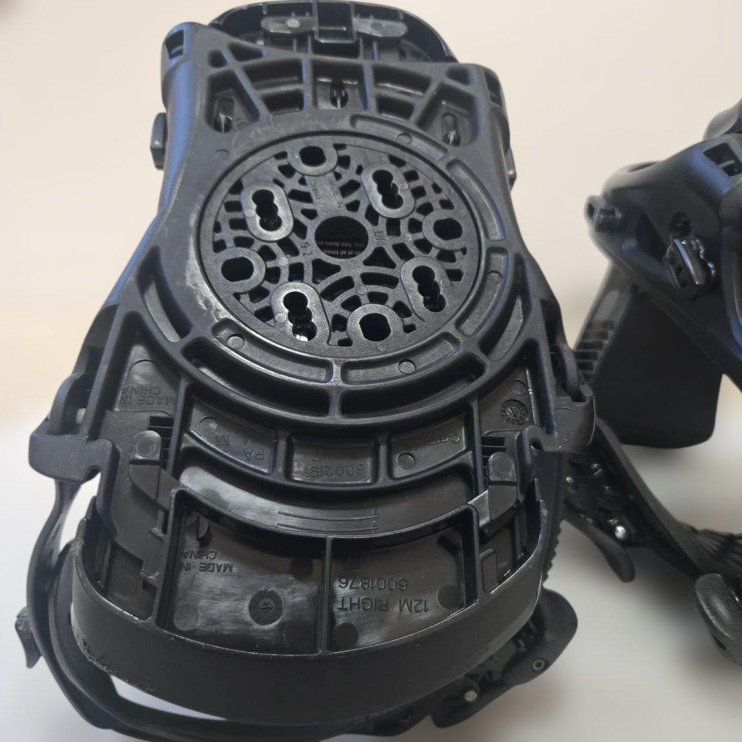 21-22 FLUX DS Mサイズ 25〜28cm