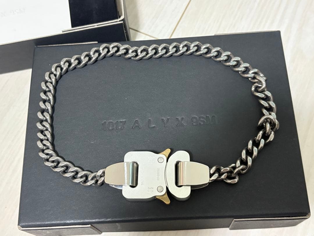 alyx ネックレス