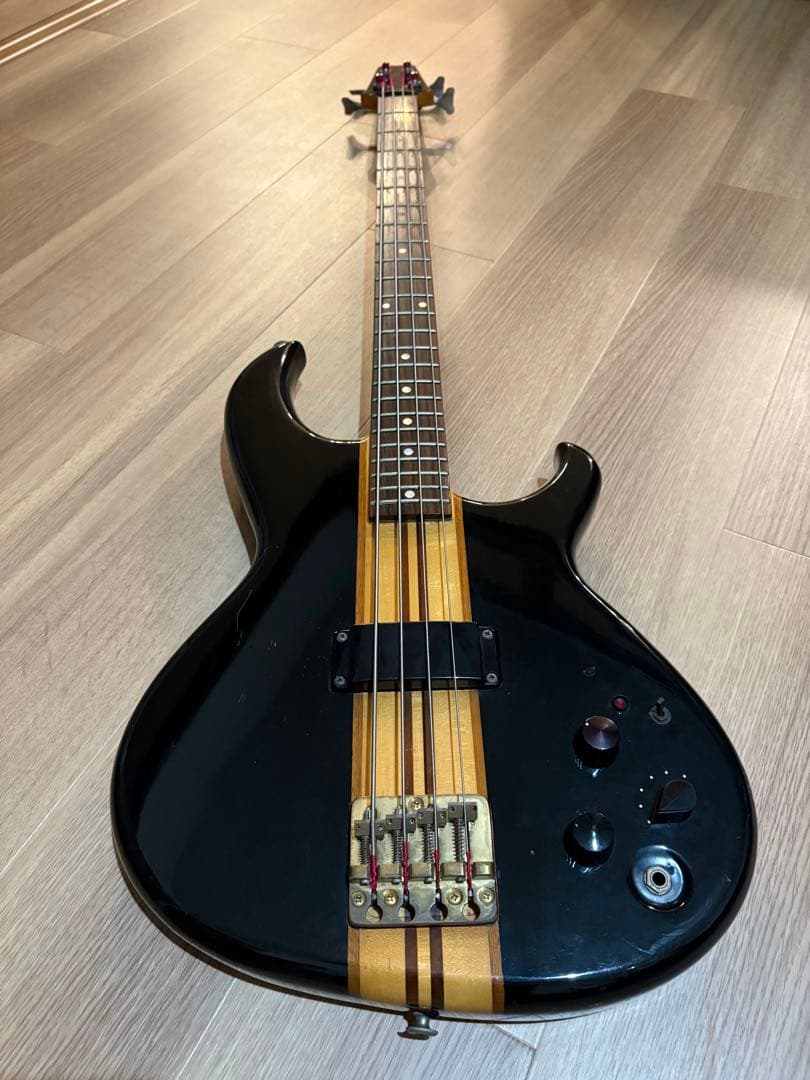 Aria Pro II SB-1000 ビンテージ　ベースギター