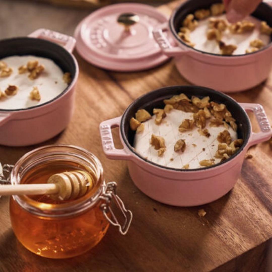 ♡ ストウブ ピコ　ココット 10 cm ラウンド　ソルベローズ　両手鍋　新品