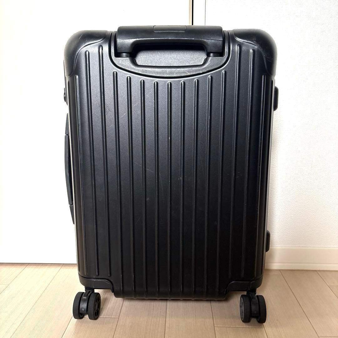 RIMOWA 機内持ち込みスーツケース