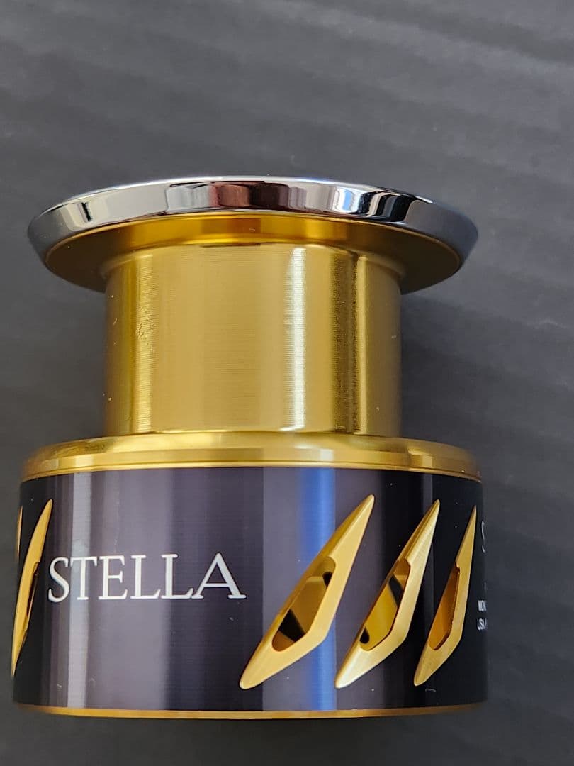 SHIMANO STELLA SW4000XG スピニングリール