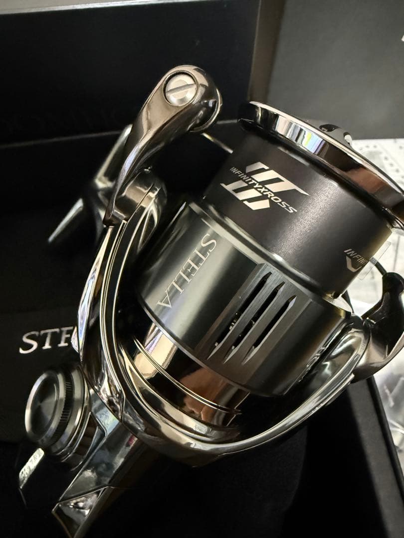 22 ステラ 3000MHG SHIMANO シマノ リール 3000 4000
