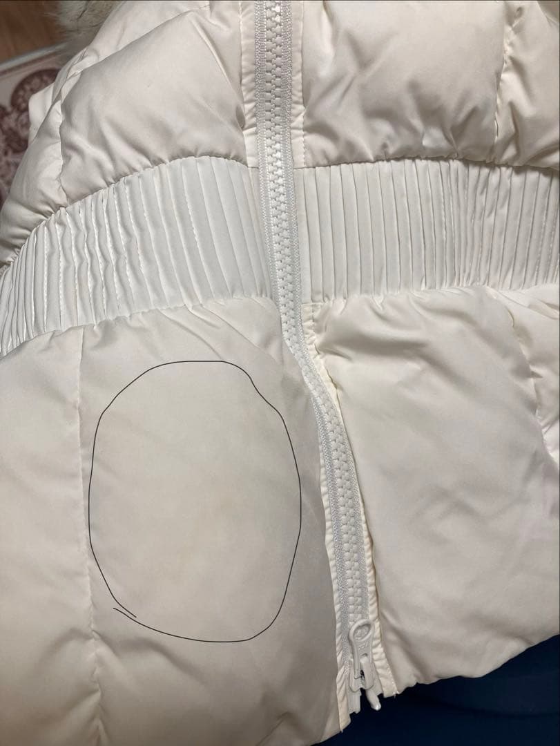 GYDA ベルト付きショート　ダウンコート　ホワイト