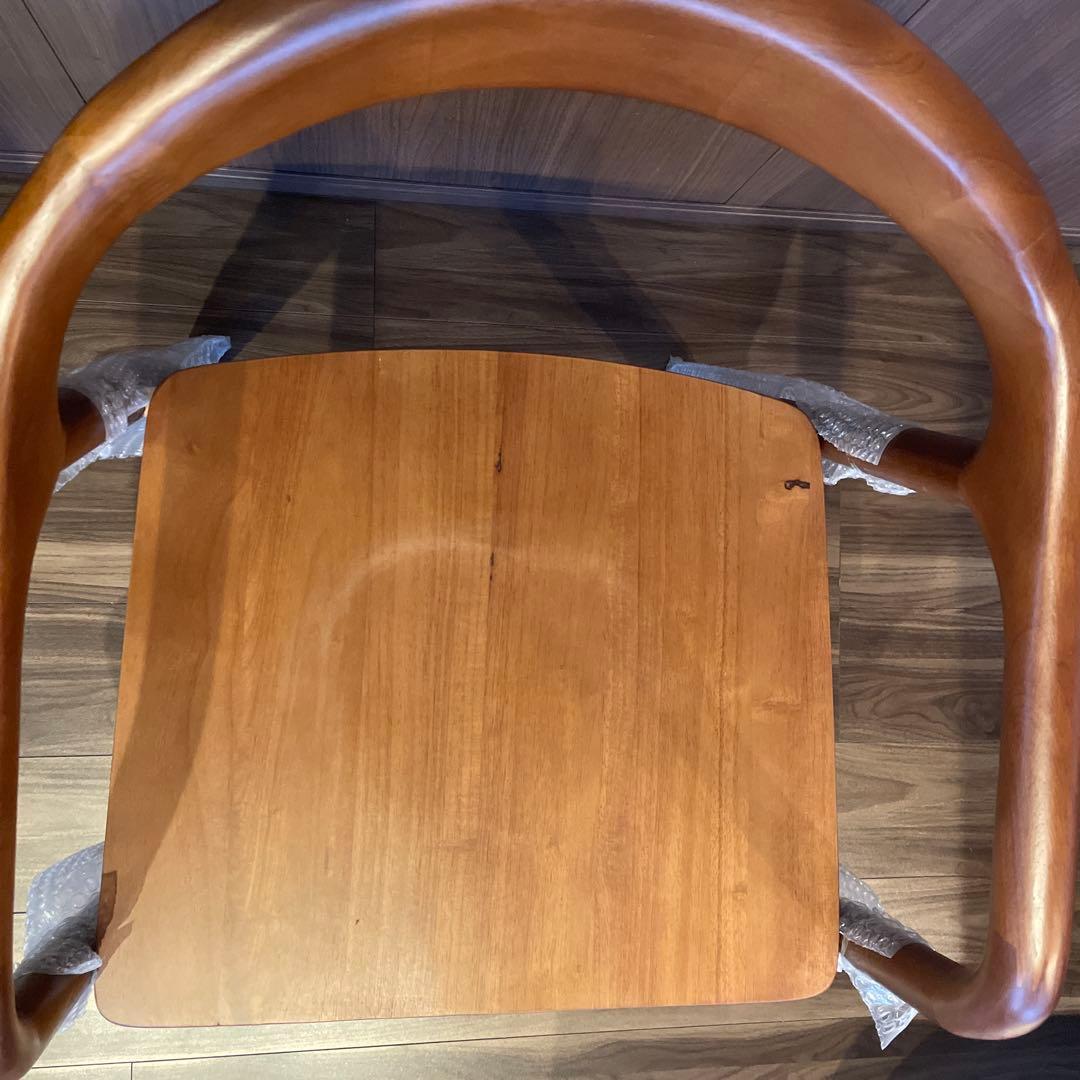 未使用 木製ダイニングチェア アーム付き ブラウン