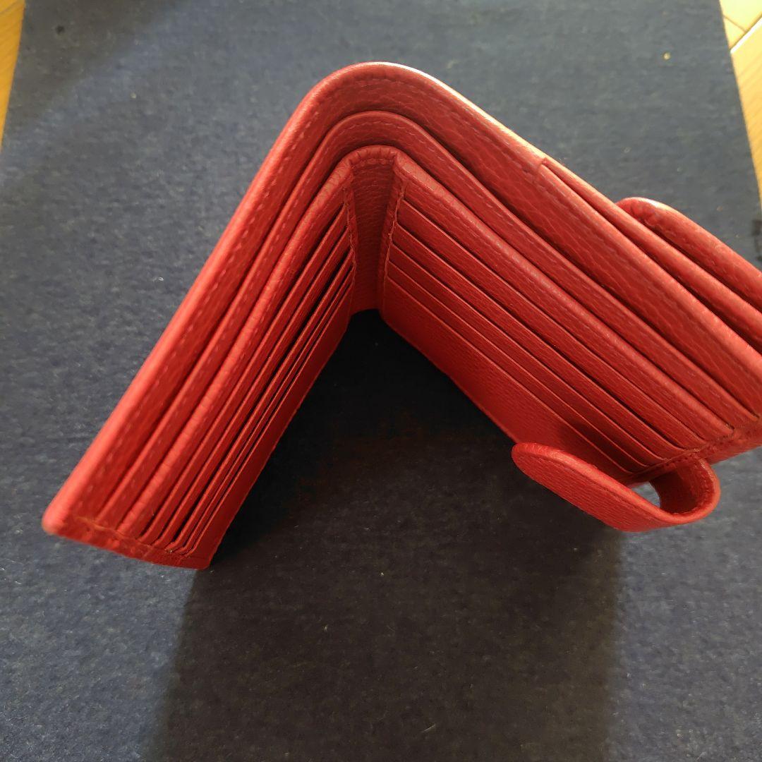 GUCCI レッド 二つ折り財布 箱付き