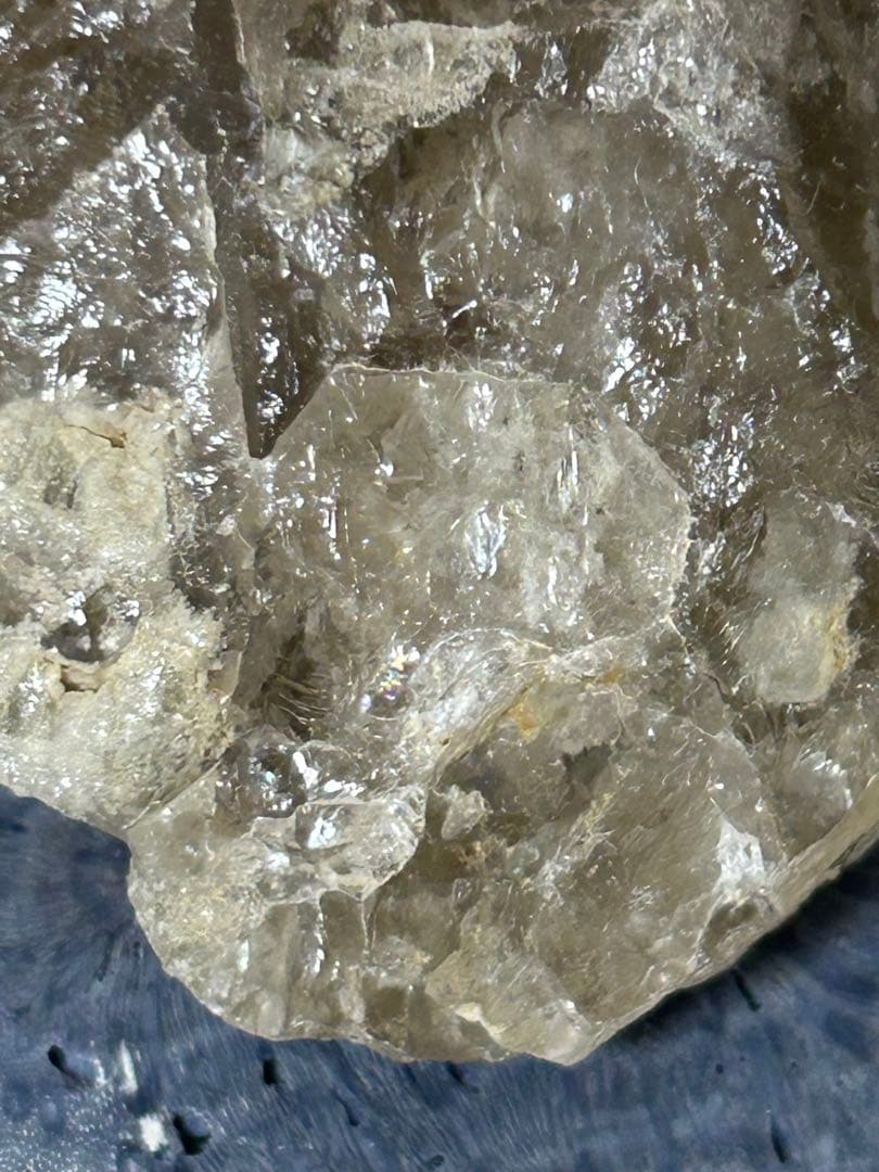 スモーキークォーツファントム　カオリナイト共生　天然石