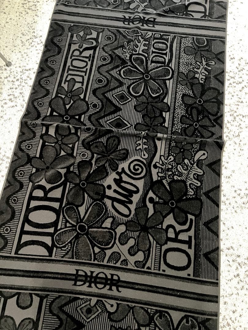 Dior ブラック 花柄ブランケット