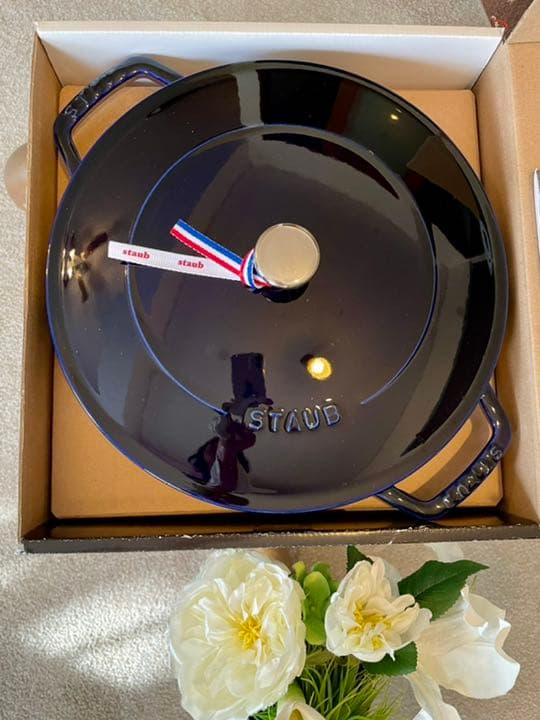 超美品　STAUB ストウブ ブレイザー ソテーパン 28cm グランブルー