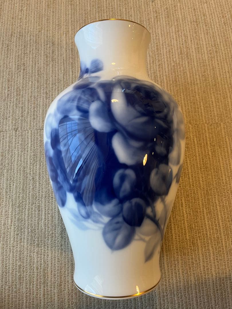 大倉陶園ブルーローズフラワーベース 約35㎝の壺