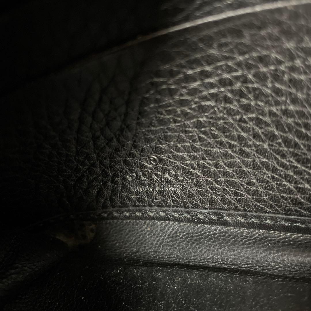 GUCCIラウンドジップ ブラックレザー長財布