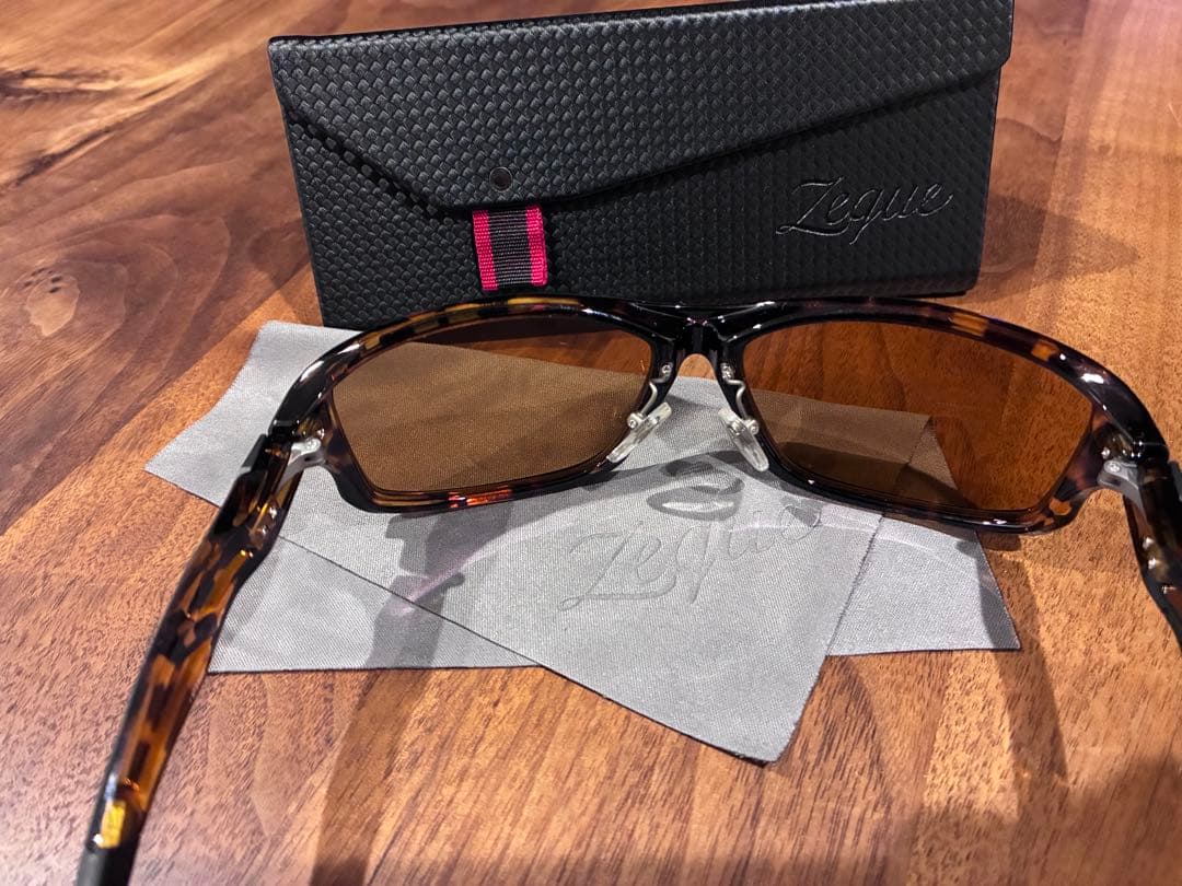 Zeque by ZEAL OPTICS(ジールオプティクス) STELTH ！