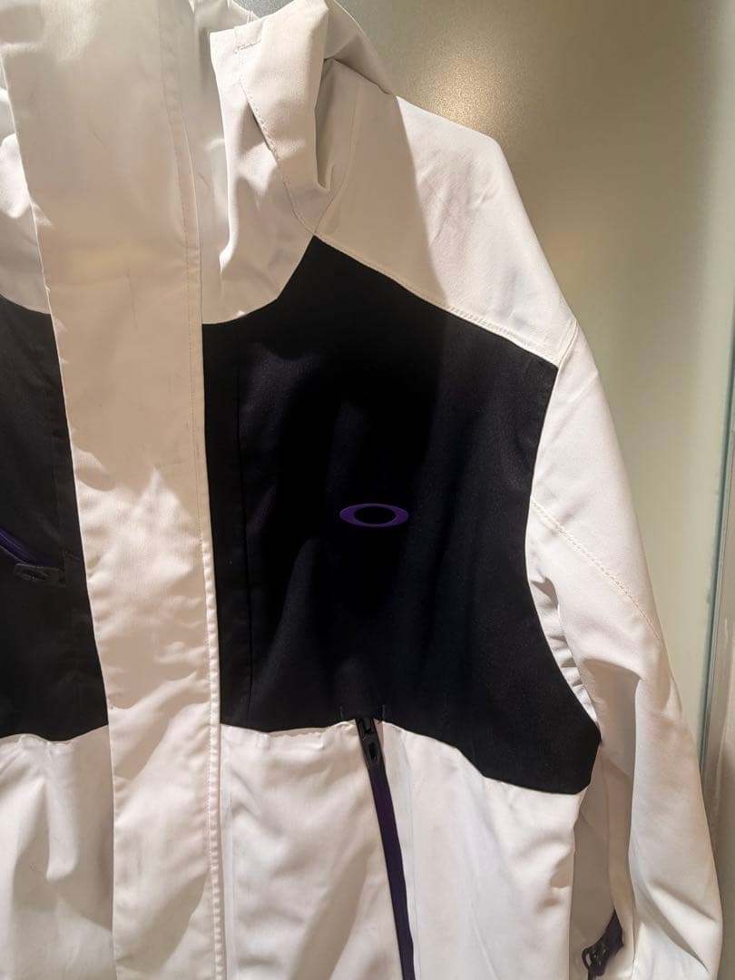 Oakley スノーボードウェア　上下セット　白黒